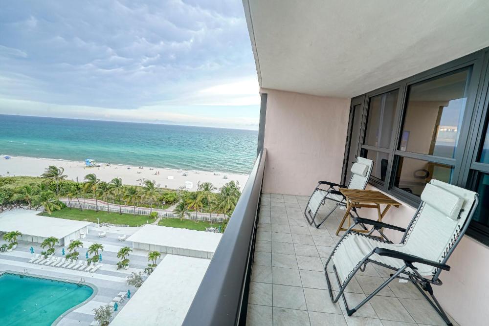 Deluxe Apartments by South Florida Vacations
